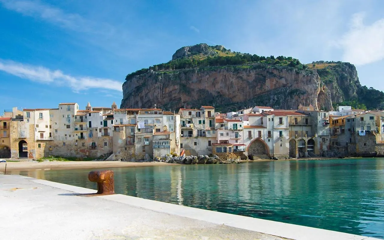 Bed & Breakfast La Terrazza Di Gadia Bed and Breakfast Cefalù