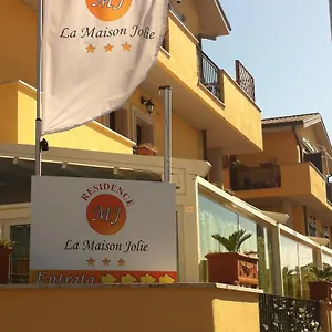 La Maison Jolie 3*, Fiumicino Italy